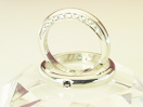 結婚指輪　側面　ダイヤ