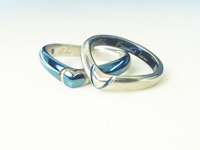 結婚指輪　青
