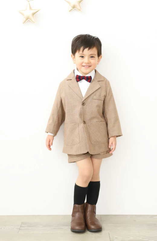 写真工房ぱれっと札幌西店の七五三衣装3歳男の子タキシード(2)