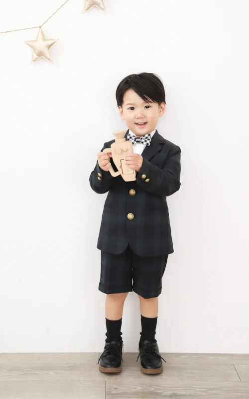 写真工房ぱれっと札幌西店の七五三衣装3歳男の子タキシード(10)