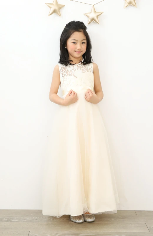 写真工房ぱれっと札幌西店の七五三衣装7歳女の子ドレス(10)