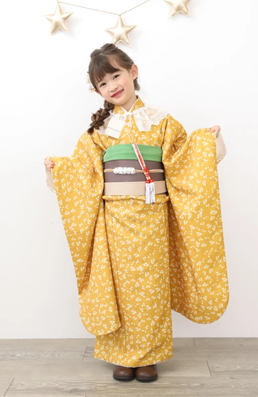 写真工房ぱれっと札幌西店の七五三衣装7歳女の子オリジナル和装(7)