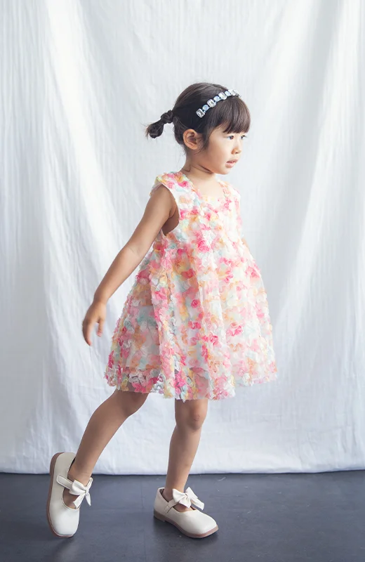 写真工房ぱれっと札幌西店の七五三3歳女の子ドレス(4)