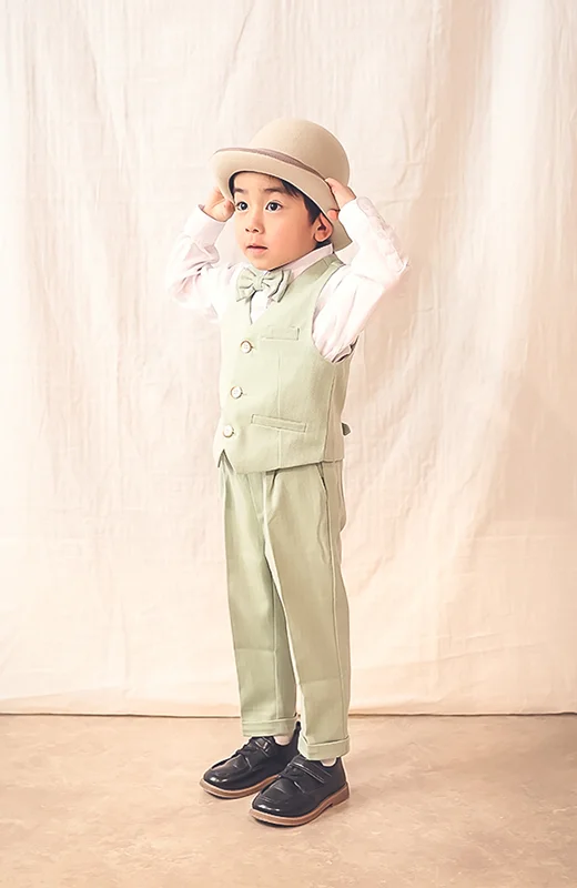 写真工房ぱれっと札幌西店の七五三3歳男の子タキシード(6)