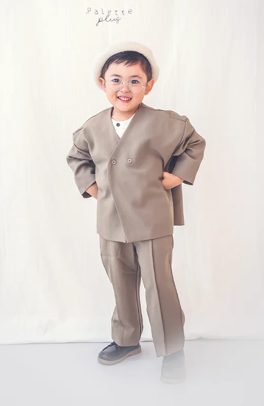 写真工房ぱれっと札幌西店の七五三5歳男の子タキシード(7)