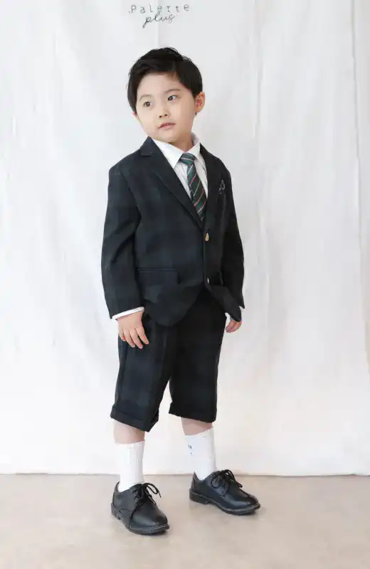 写真工房ぱれっと札幌西店の七五三5歳男の子タキシード(12)